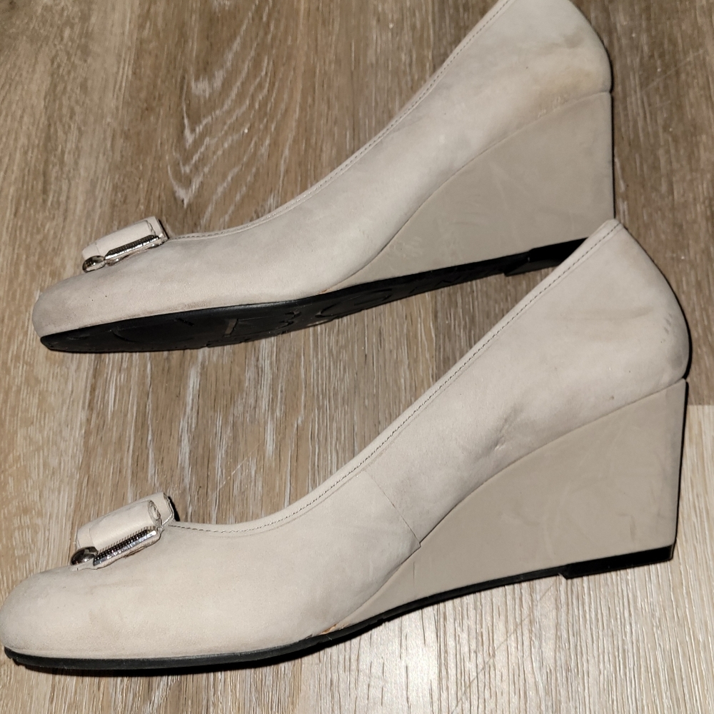 NWOT BCBG Generation Wedges
